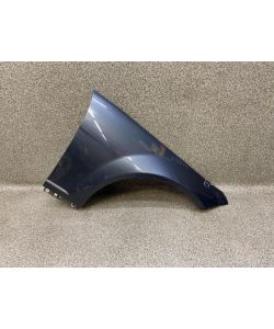 Kotflügel vorne rechts Tenoritgrau 755U def Mercedes W204 C180 13.2024.173