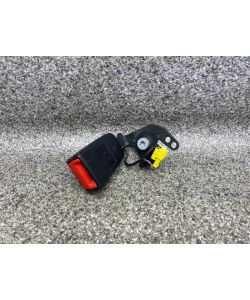 Gurtschloss hinten links A2048602569 34043154 212Tkm Mercedes W204 12.2023.168