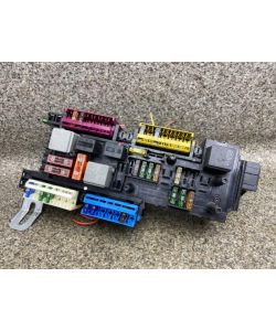 Sicherungskasten 0-1670658-1 1670660 Relais Mercedes W204 C350 CDI 12.2023.025