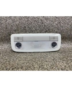 Innenraumleuchte A2048204901 Innenlicht  212Tkm Mercedes W204 12.2023.009