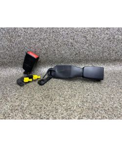 Gurtschloss hinten A2048602669 34043153B Mercedes W204 Facelift 12.2023.062