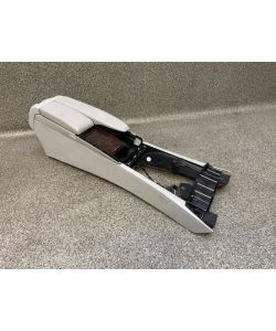 Mittelkonsole Armlehne A2046800750 Mercedes W204 Limousine Facelift 12.2023.157