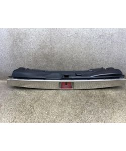 Verkleidung Ladekante A2046906541 Blende 251Tkm Mercedes W204 C220 11.1885.216