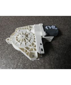 Fensterhebermotor VR vorne rechts A60569-110 128Tkm Skoda Yeti 5L 12.1786.166