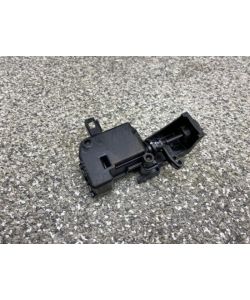 Stellmotor Tankklappe A2048200072 178Tkm Mercedes X204 GLK 350 CGI 13.1973.199