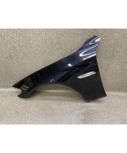 Kotflügel vorne links Jet Black 668 def BMW F11 F10 525D Facelift 15.2026.239