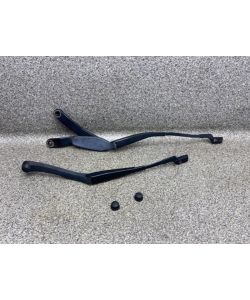 Scheibenwischerarm vorne A2188200744 A2188200844 Mercedes CLS W218 14.2007.318