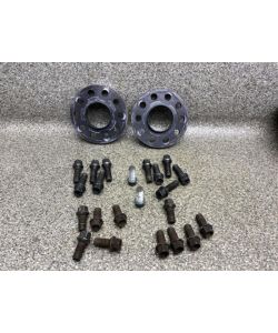 2x Spurplatten H&R 2655665 Radschrauben Mercedes W205 C400 4-Matic 17.2028.017