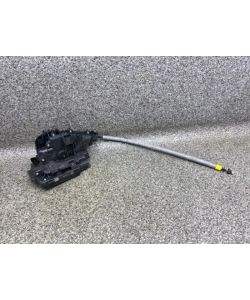 Türschloss vorne rechts A2220063999 A0997201800 Mercedes W205 C400 17.2028.069