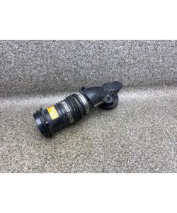 Ladeluftrohr links A2760940597 A2760940697 103Tkm Mercedes W205 C400 17.2028.191