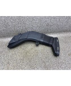 Ladeluftrohr links A2760900511 A2760902537 103Tkm Mercedes W205 C400 17.2028.192