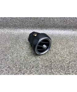 Luftdüse A2058304604 Lüftungsgitter 103Tkm Mercedes W205 AMG-Line 17.2028.011