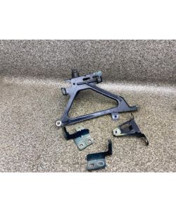 Halter Kotflügel vorne links 7184179 98Tkm BMW F04 7er 750i 11.2032.241