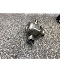 Einspritzpumpe links 7595339 98Tkm BMW F04 7er 750i Active Hybrid 7 11.2032.304