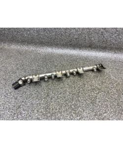 Einspritzleiste links 7547600 98Tkm BMW F01 F04 7er 750i 11.2032.321