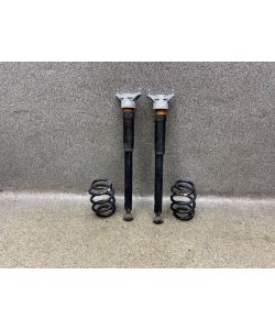 Federbein Satz hinten A2043260598 Stoßdämpfer Mercedes W176 A250 16.1930.156