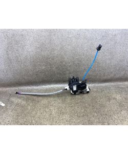 Türschloss vorne rechts A1667200435 Mercedes W176 A250 16.1930.062