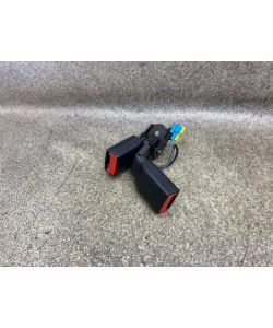 Gurtschloss hinten A1768600469 Mercedes W176 A250 16.1930.017