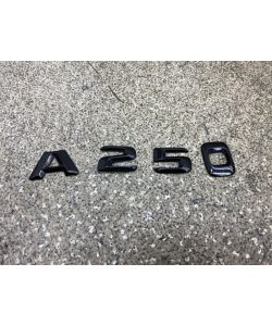 Embleme Logo Typenschild Schwarz Mercedes W176 A250 Sport Facelift 16.1930.023