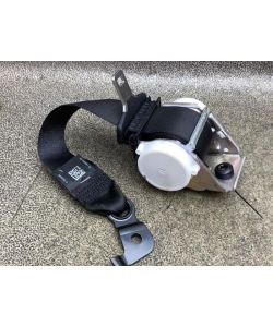 Sicherheitsgurt hinten links 7285867 BMW F11 520D Touring 17.1875.210