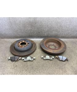 Bremsscheiben hinten 330mm Bremsklötze Dodge Durango III 3 5.7 R/T 17.1867.151