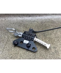 Schliessbügel verstellbar Sitze hinten rechts 7253622 BMW F11 520D 17.1875.024