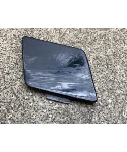 Abdeckung Abschleppöse Stoßstange vorne 7332838 def BMW F11 F10 520D 17.1875.032