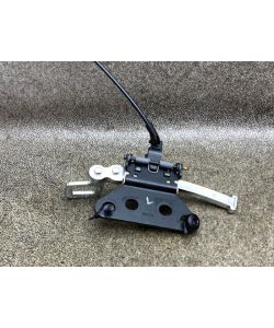 Schliessbügel verstellbar Sitze hinten links 7253621 BMW F11 520D 17.1875.023