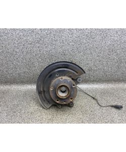 Achsschenkel vorne rechts 52Tkm Dacia Duster II SR 1.2 4WD 4X4 18.2036.124