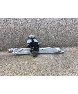 Fensterheber hinten rechts 827208597R 52Tkm Dacia Duster II SR 1.2 18.2036.058