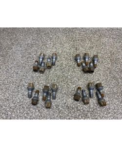 20x Radschrauben Radbolzen 52Tkm Dacia Duster II SR 1.2 4WD 18.2036.010