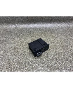 Media Buchse N243-669U0 USB AUX Anschluss 38Tkm Mazda MX-5 IV ND 2.0 18.2033.025