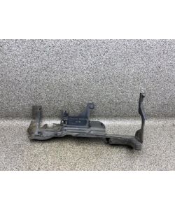 Halterung rechts 30764573 Abdeckung 179Tkm Volvo XC60 I 2.4 D 13.2034.184