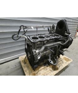 Motorblock 8642831 333 Tkm Volvo V70 II 03.1992.167