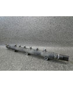 Verteilerrohr 30622085 Kraftstoffverteiler 333 Tkm Volvo V70 II 03.1992.169