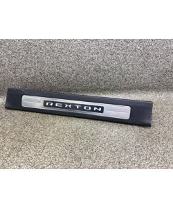 Einstiegsleiste vorne links 77271-36000 SsangYong Rexton II YK 21.2039.044