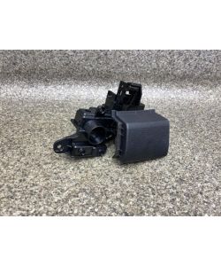 Öffner Griff Handschuhfach 81Tkm SsangYong Rexton II YK Facelift 21.2039.031