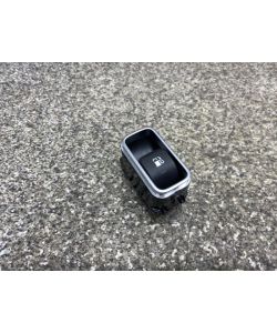 Schalter Tankklappe Öffner A2479059600 Mercedes A-Klasse W177 A250E 21.2042.045