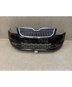 Stoßstange vorne Schwarz LF9R Skoda Octavia III 5E Combi 16.2045.077