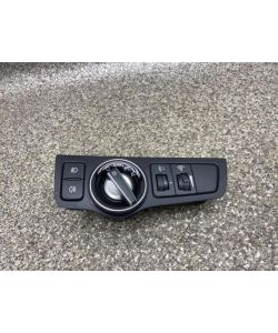 Lichtschalter 93300-3Z100 166Tkm Hyundai i40 1.7 CRDI 13.2048.065