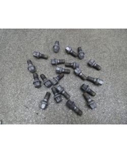 Radschrauben Satz 20x Radmuttern 133Tkm Mercedes W204 C 250 CDI 10.1767.010