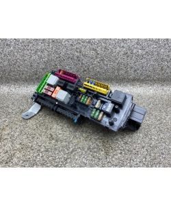 Sicherungskasten Relais 199Tkm Mercedes C-Klasse W204 C180 13.2024.011