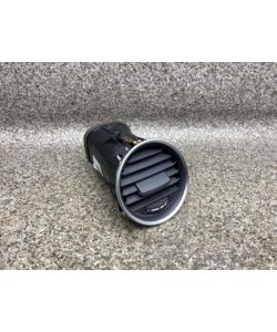 Luftdüse links A2048306354 199Tkm Mercedes C-Klasse W204 C180 13.2024.035