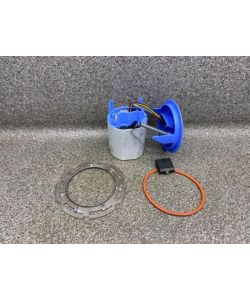 Kraftstoffpumpe A2184700094 Benzinpumpe Mercedes W204 C180 13.2024.210